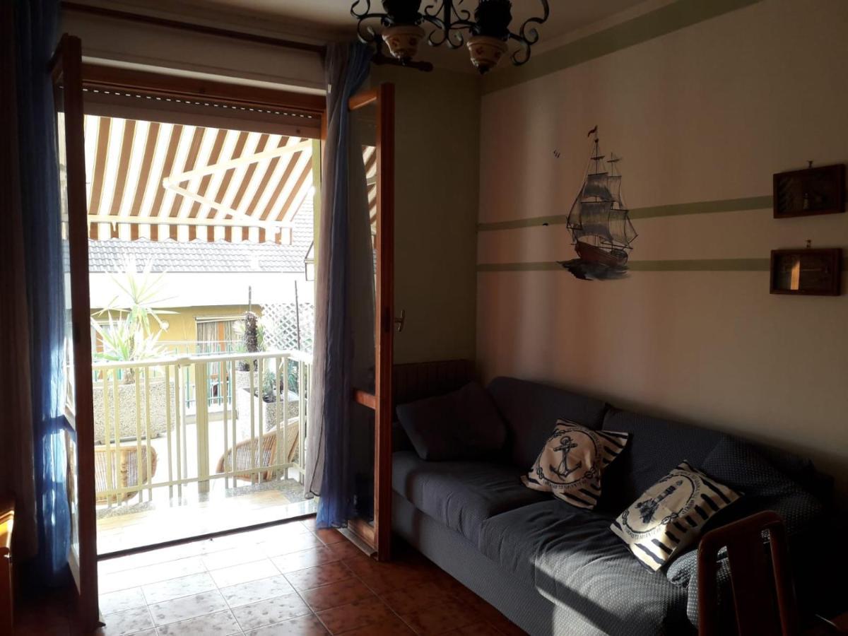 La Casa Di Corto Appartement Ventimiglia Buitenkant foto