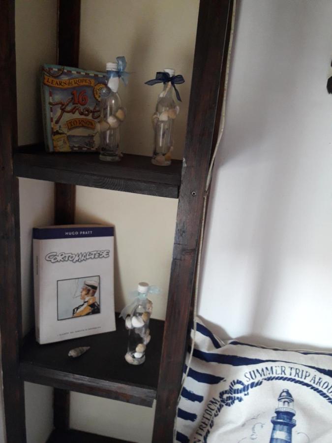 La Casa Di Corto Appartement Ventimiglia Buitenkant foto